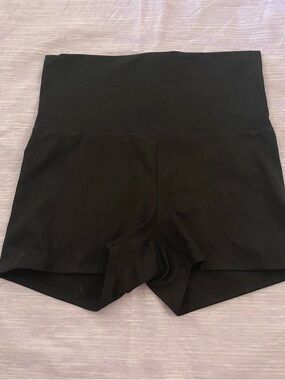 High-Rise Black Athletic Women’s Shorts - Supportive Performance Fit